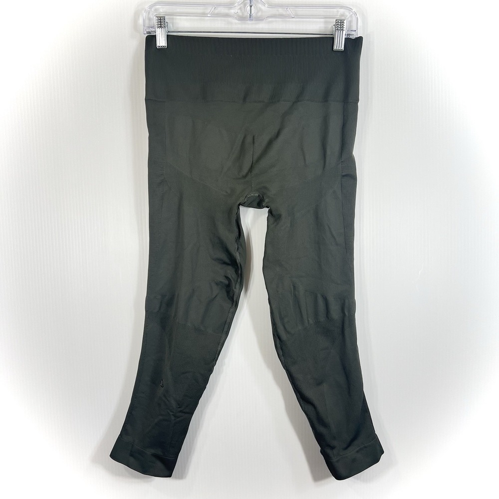 Lululemon Flow & Go Crop Leggings *EST Size 12 Military Green Cropped *READ*